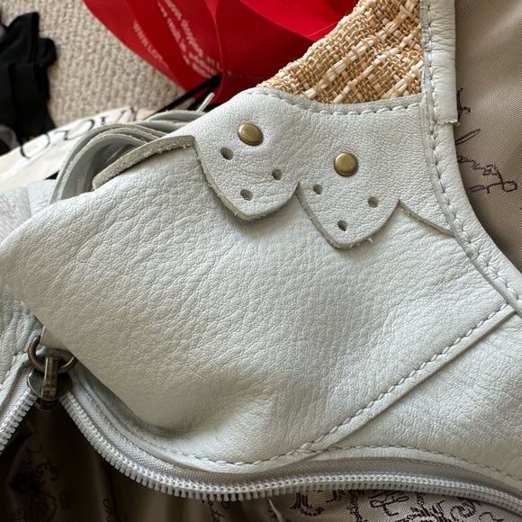 Kate Landry White Shoulder Pocket Book with beige wicker- 8 Pockets! - Picture 9 of 13